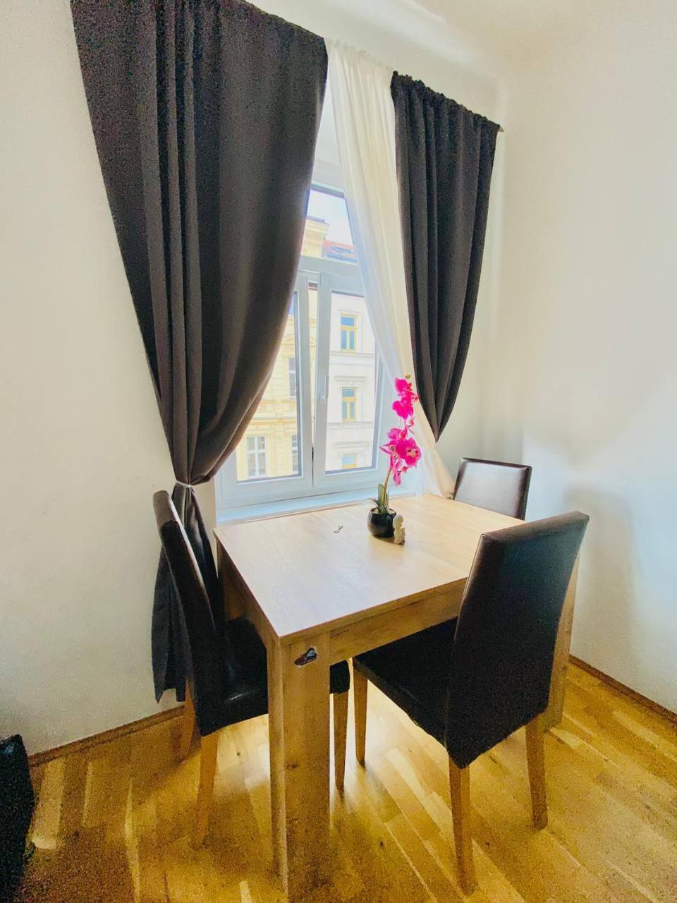 Apartmán Deluxe Studio In Josefstaedter Strasse Area Vídeň Exteriér fotografie